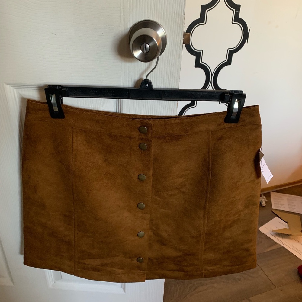 Suede brown skirt